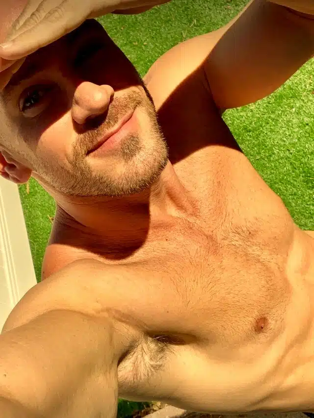 Johnny Sins Wiki/Biography, age, height, and more 5 johnny sins weight