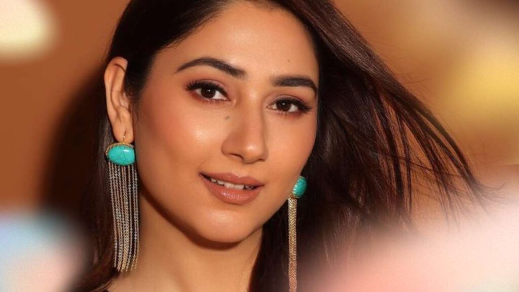 Disha Parmar Wiki