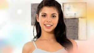 (2025) Gina Valentina wiki/bio, age, height, net worth