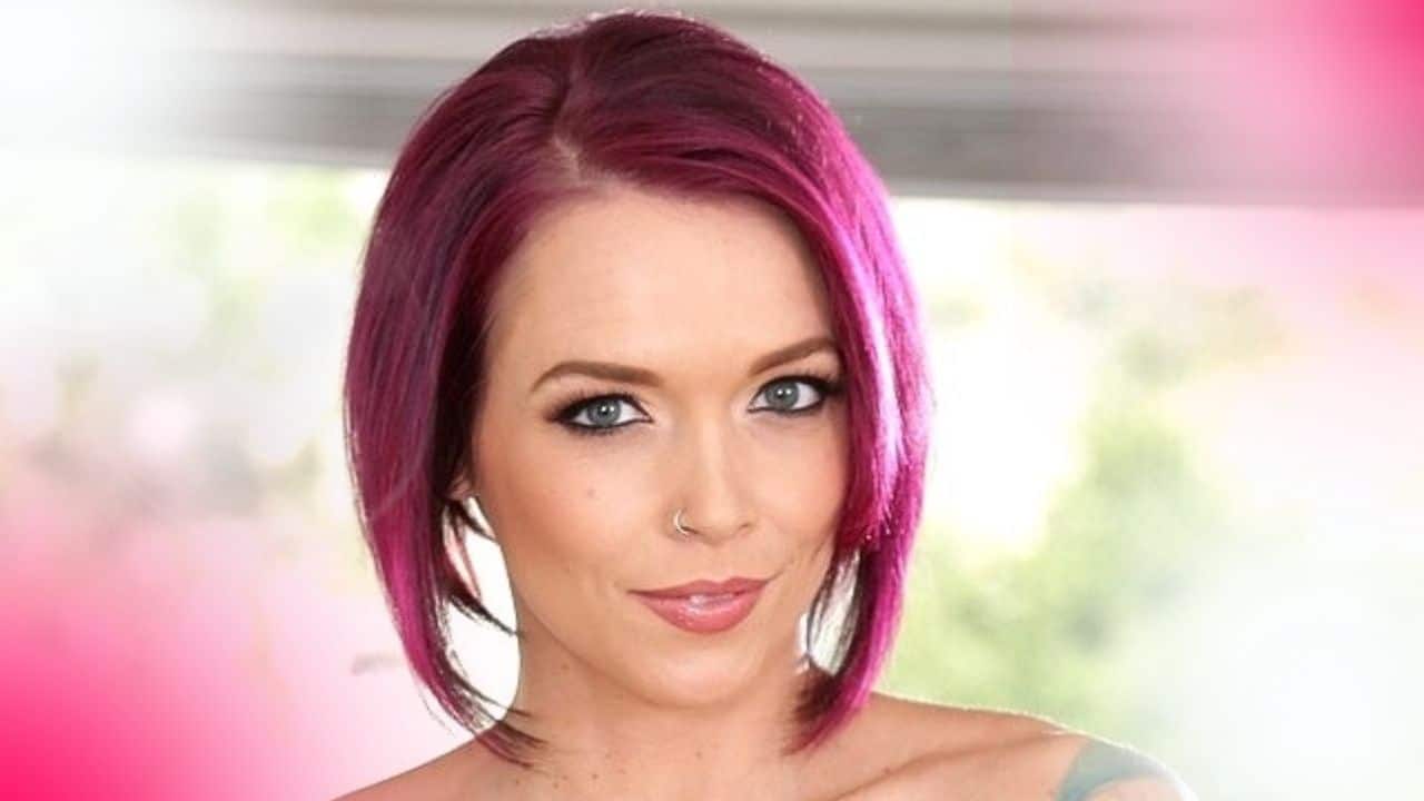 Anna Bell Peaks wiki, Bio